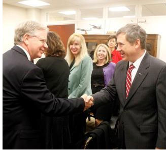 Kristen and other Easter Seals supporters from Illinois meet with Sen. Mark Kirk